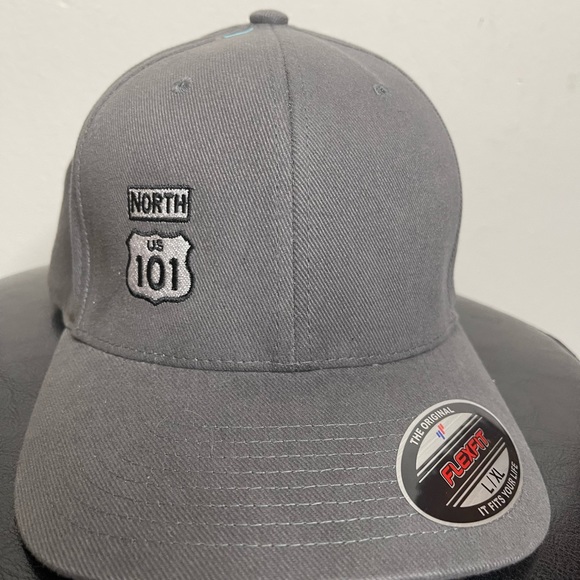 Hat - Picture 10 of 13